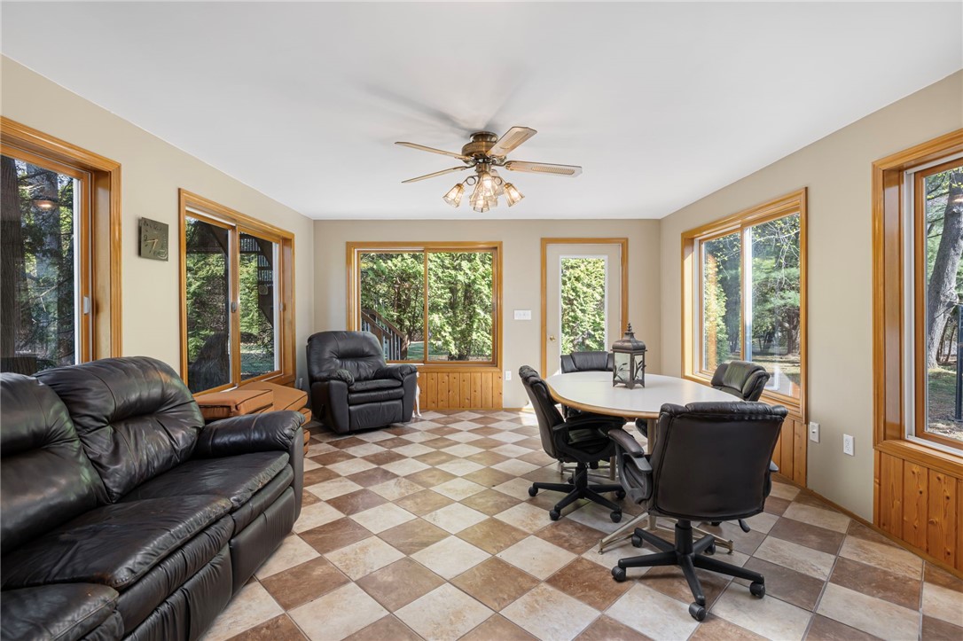 77 Cherry Hill Road Johnston, RI 02919 - Photo 26 of 31