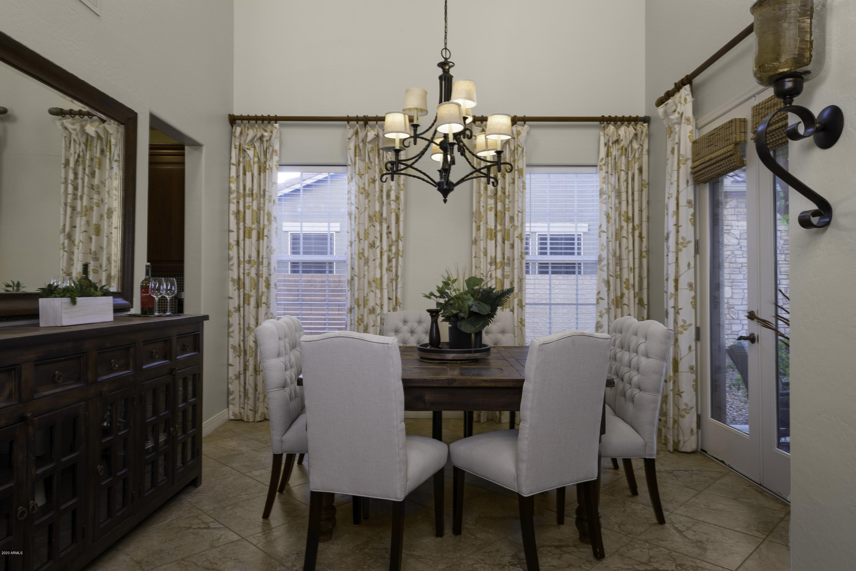 3641 East Weather Vane Road Gilbert, AZ 85296 - Photo 29 of 50 Dining Room