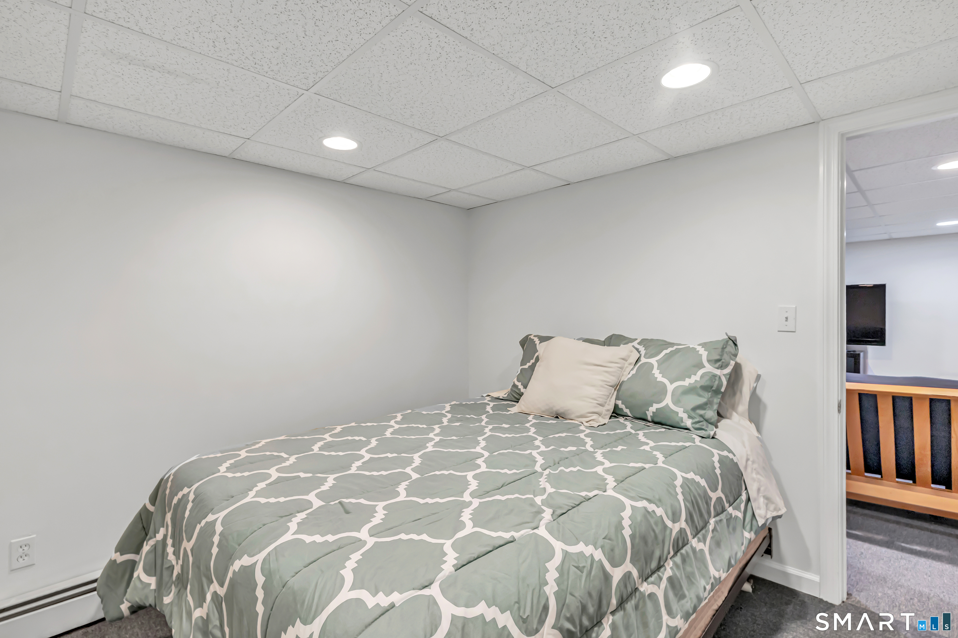 76 Greenbrier Road Trumbull, CT 06611 - Photo 29 of 38