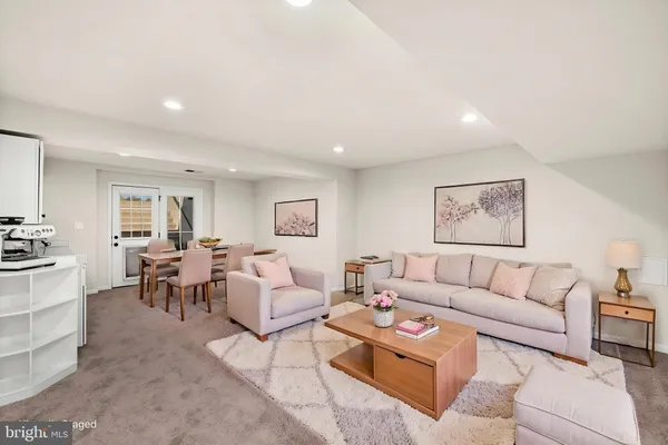 $659,900 | 10420 Napoleon Street, Fredericksburg, VA 22408