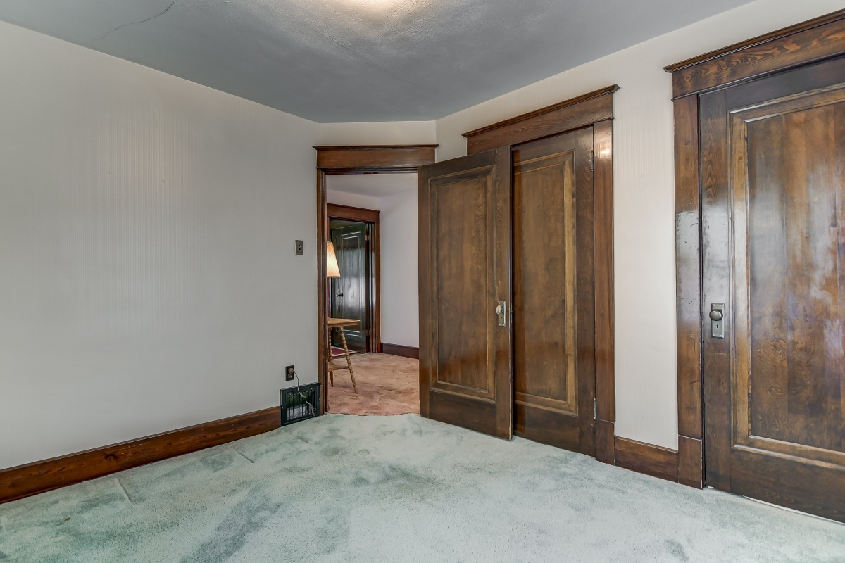 548 South State Street Springfield, IL 62704 - Photo 21 of 36