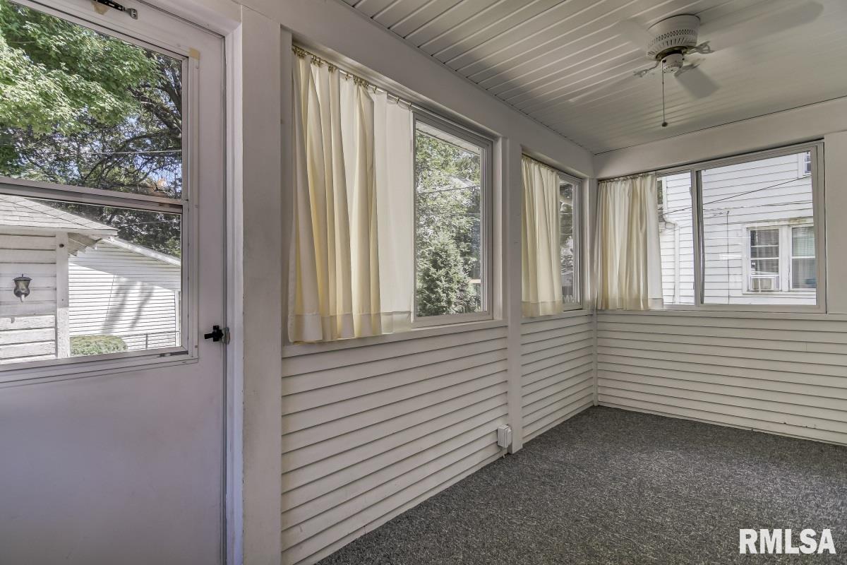 548 South State Street Springfield, IL 62704 - Photo 32 of 36