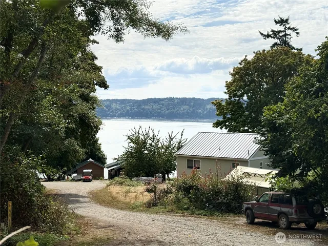 $32,000 | 74 M Skagit Way, Hat Island, WA 98201
