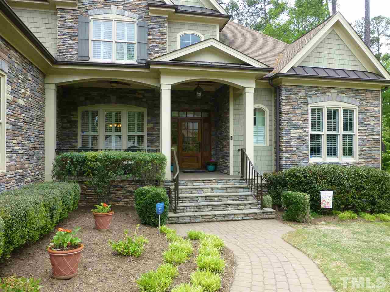 2433 Trenton Woods Way Raleigh, NC 27607 - Photo 2 of 30 Gallery Image 2
