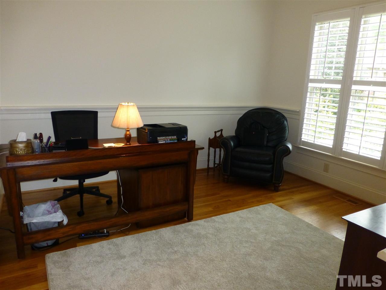 2433 Trenton Woods Way Raleigh, NC 27607 - Photo 6 of 30 Gallery Image 6
