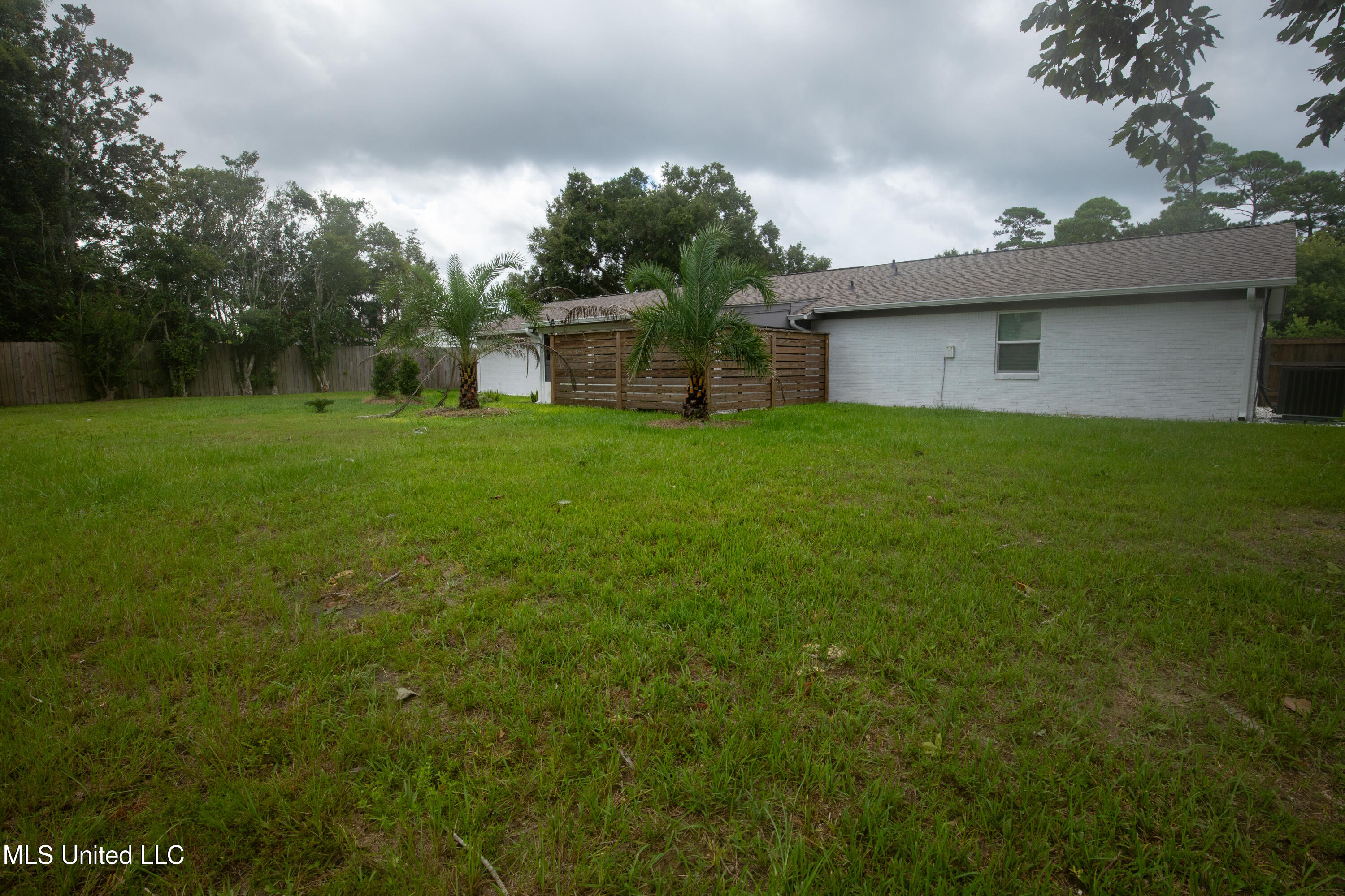 3314 Nottingham Road Ocean Springs, MS 39564 - Photo 30 of 30 3314Nottingham-Backyard3