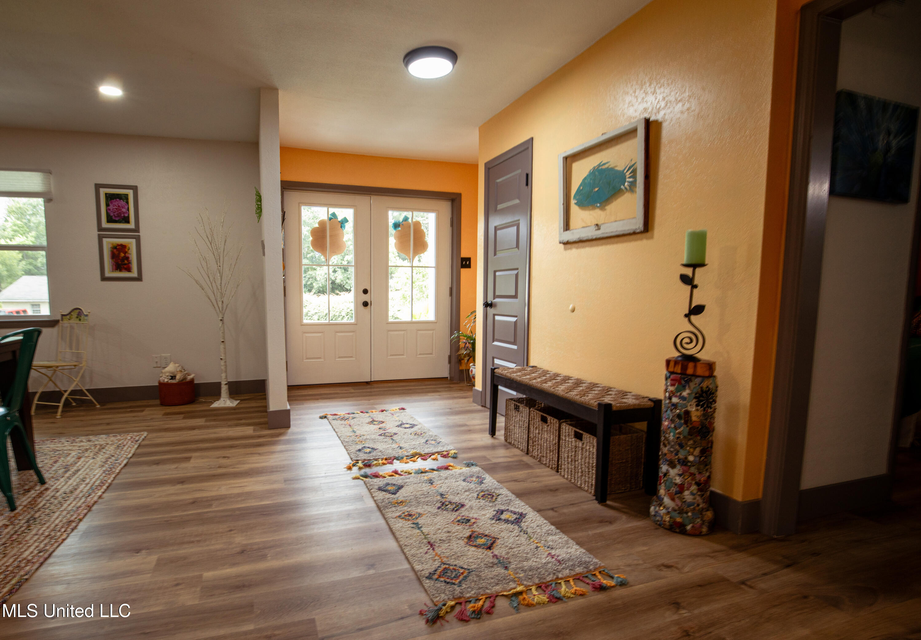 3314 Nottingham Road Ocean Springs, MS 39564 - Photo 5 of 30 3314Nottingham-EntryWay3