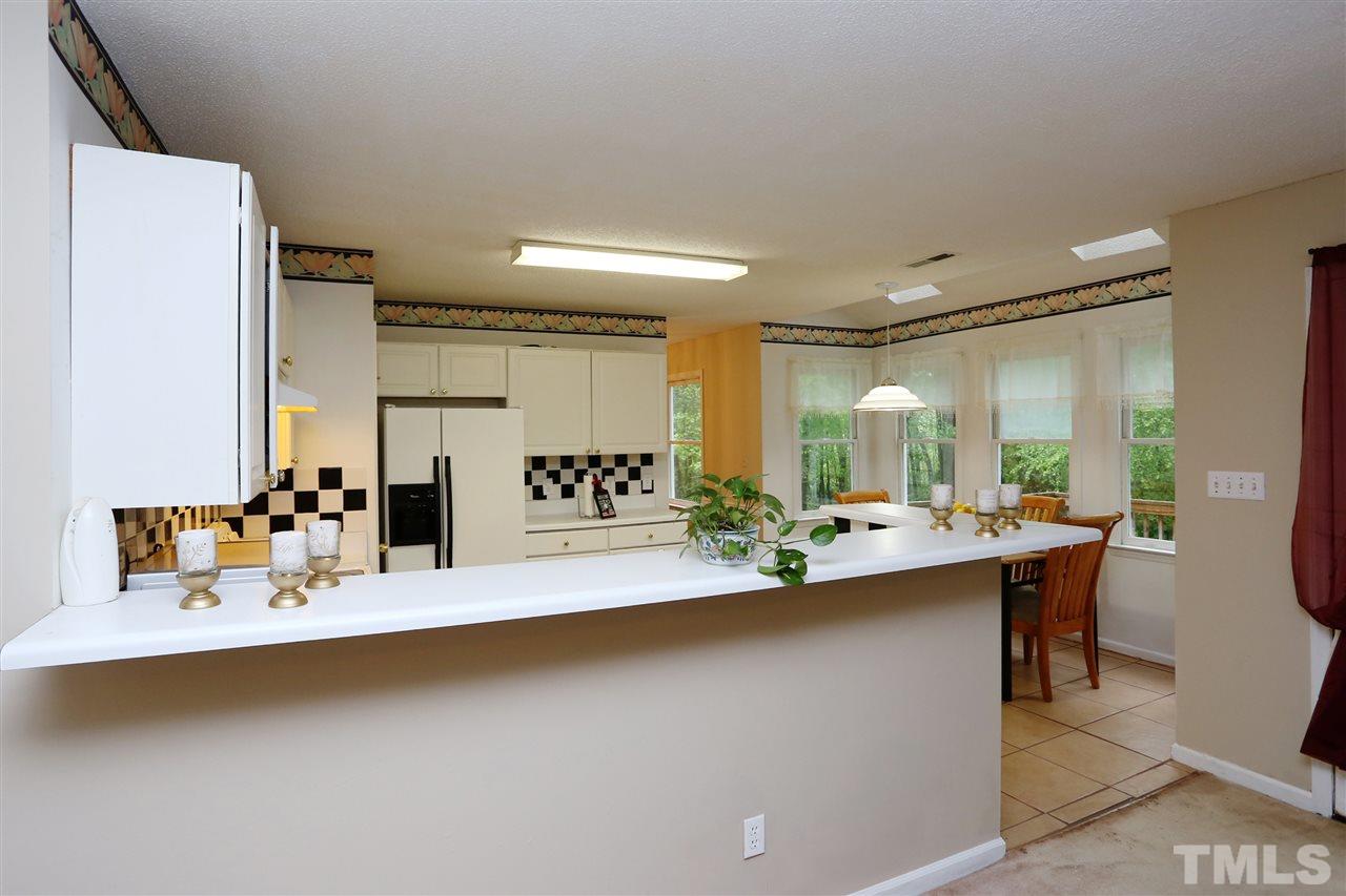 5605 Preston Place Raleigh, NC 27604 - Photo 11 of 25 Gallery Image 11