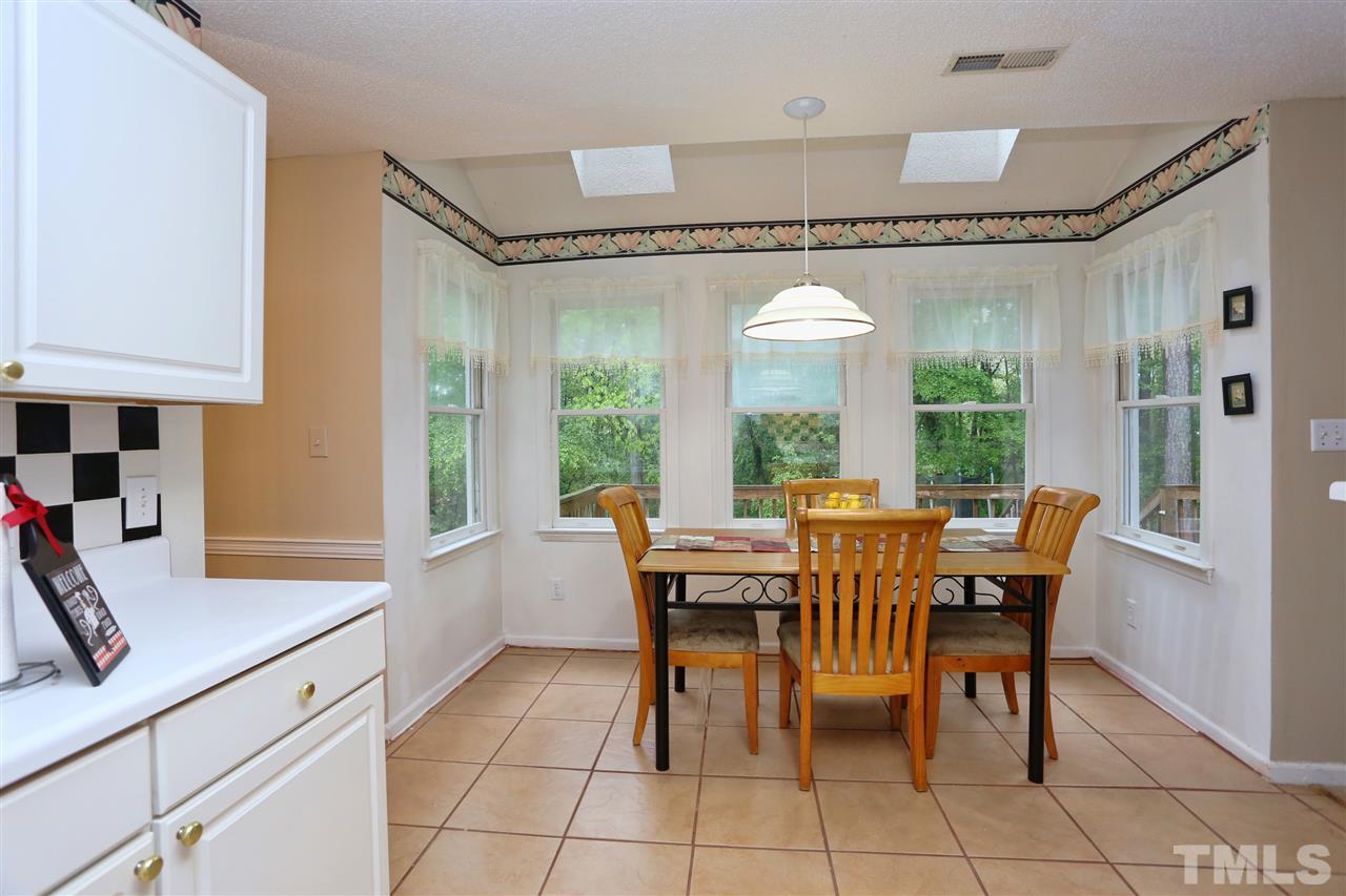 5605 Preston Place Raleigh, NC 27604 - Photo 14 of 25 Gallery Image 14