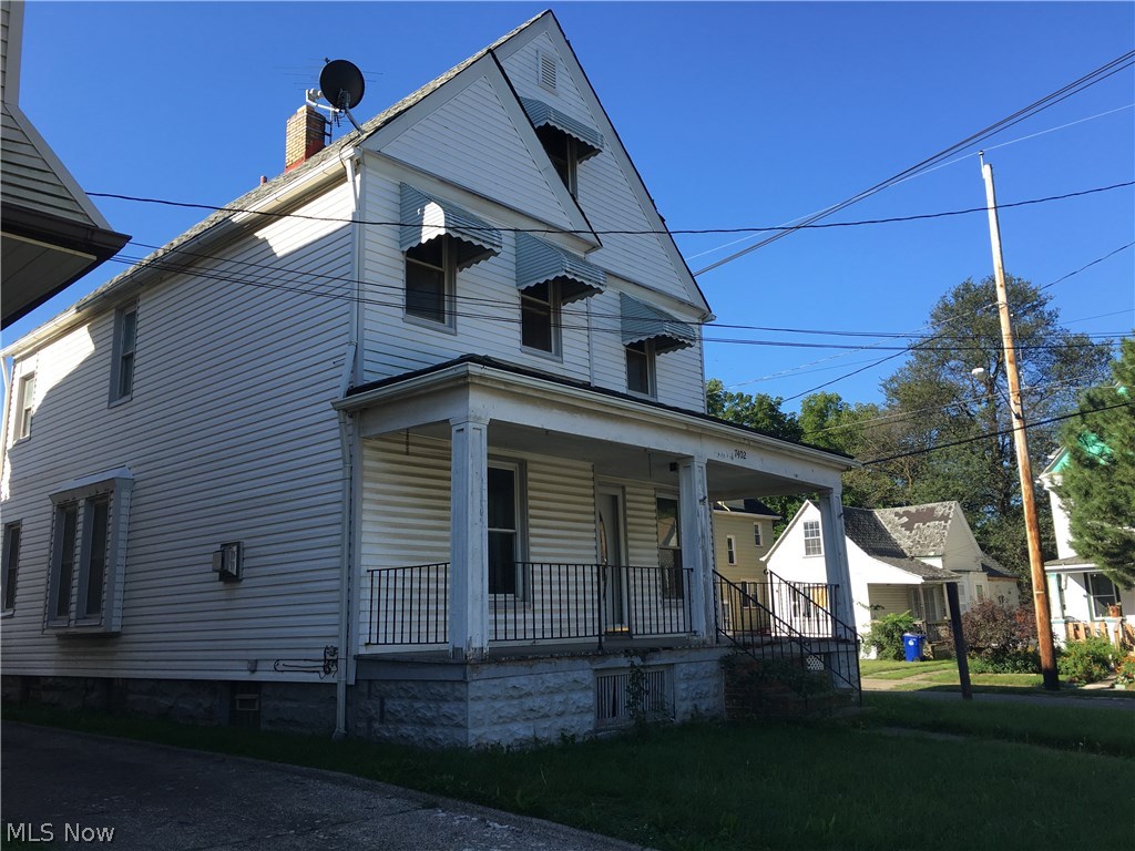 7402 Ottawa Road Cleveland, OH 44105 - Photo 1 of 17 Gallery Image 1