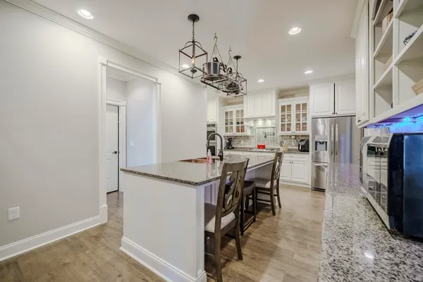 $675,000 | 340 Grand Oaks Cove, Savannah, TN 38372