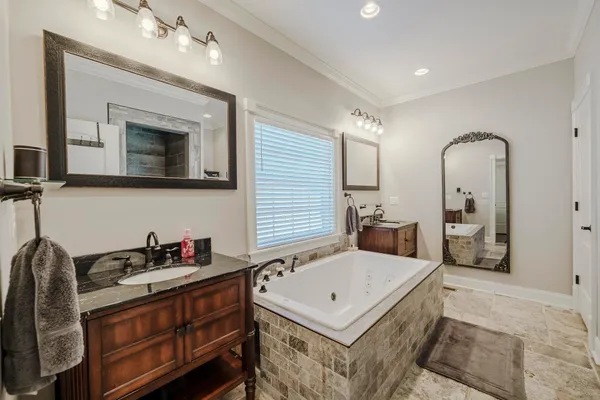 $675,000 | 340 Grand Oaks Cove, Savannah, TN 38372