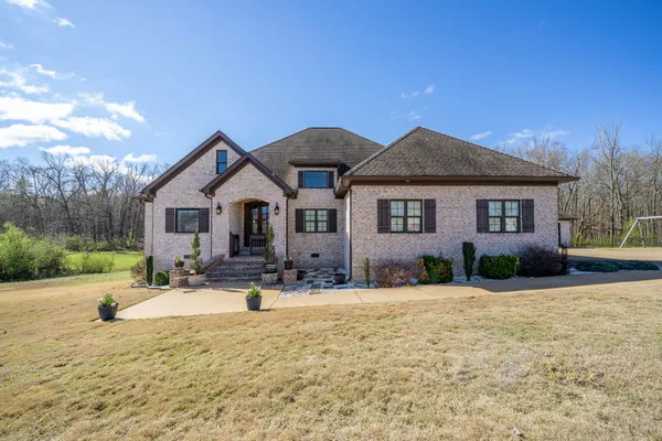 $675,000 | 340 Grand Oaks Cove, Savannah, TN 38372