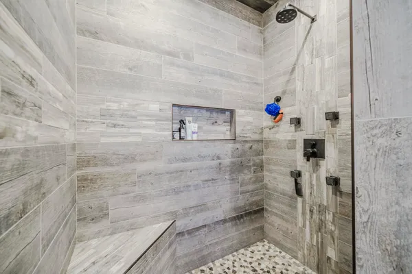 $675,000 | 340 Grand Oaks Cove, Savannah, TN 38372