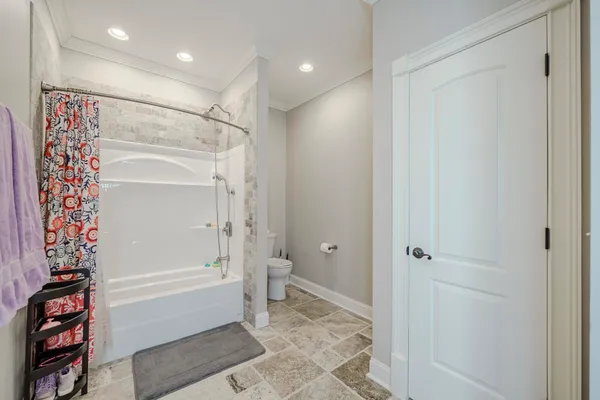 $675,000 | 340 Grand Oaks Cove, Savannah, TN 38372