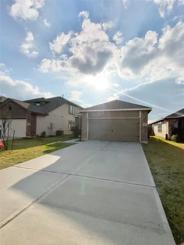 $2,300 | 14223 Grand Hills Drive, Conroe, TX 77303