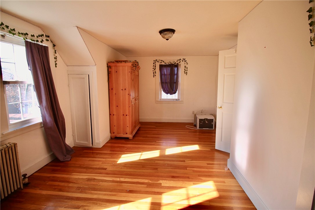 201 Edgehill Road Warwick, RI 02889 - Photo 12 of 20