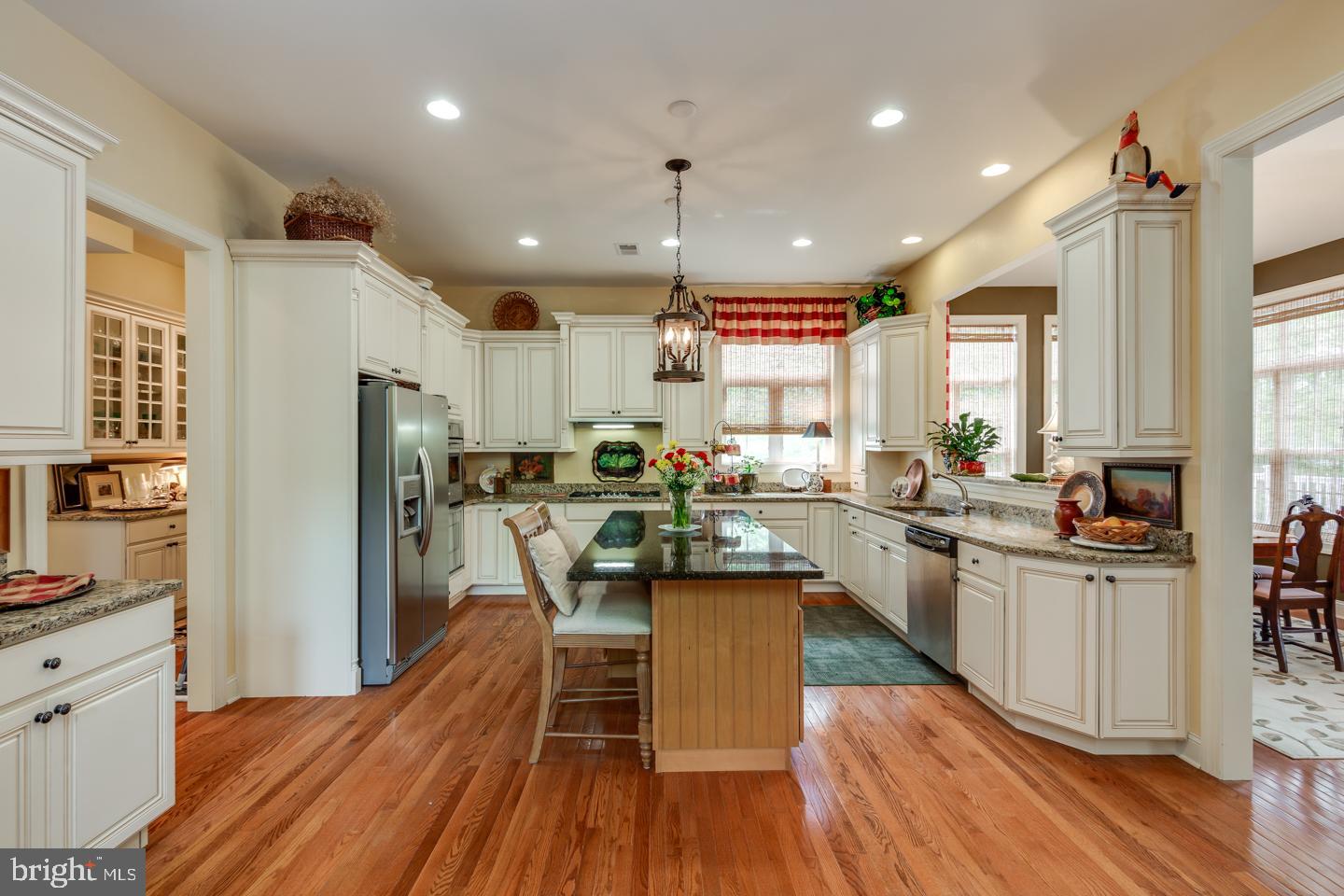 508 Legends Court Mickleton, NJ 08056 - Photo 17 of 53 Gourmet kitchen