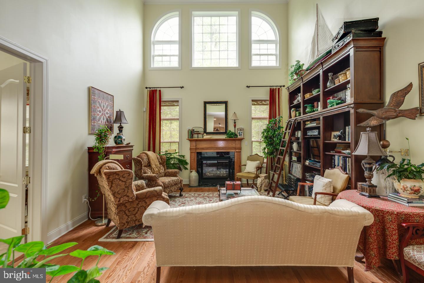508 Legends Court Mickleton, NJ 08056 - Photo 23 of 53 Great Room/Family Room