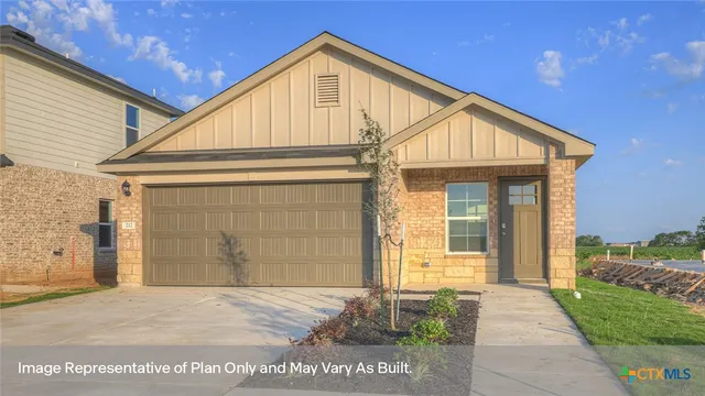 $299,990 | 136 Raymondville Path, San Marcos, TX 78666