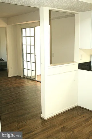 $274,400 | 9360 Caspian Way, Unit 202, Manassas, VA 20110