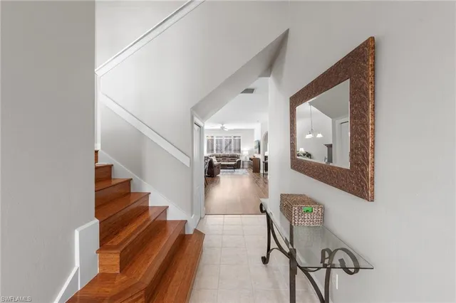 a view of entryway and hall