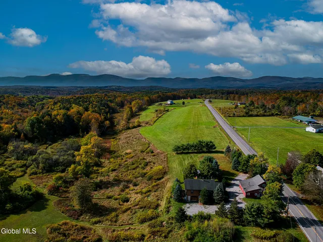 $499,900 | 881 County Road 402, Westerlo, NY 12193