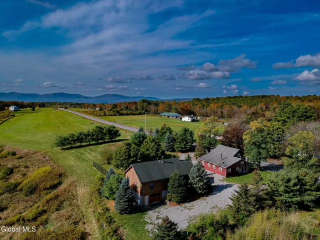 $499,900 | 881 County Road 402, Westerlo, NY 12193