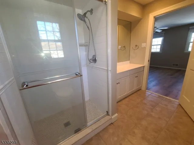 $3,700 | 87 East Main Street, Unit 87A, Mendham, NJ 07945