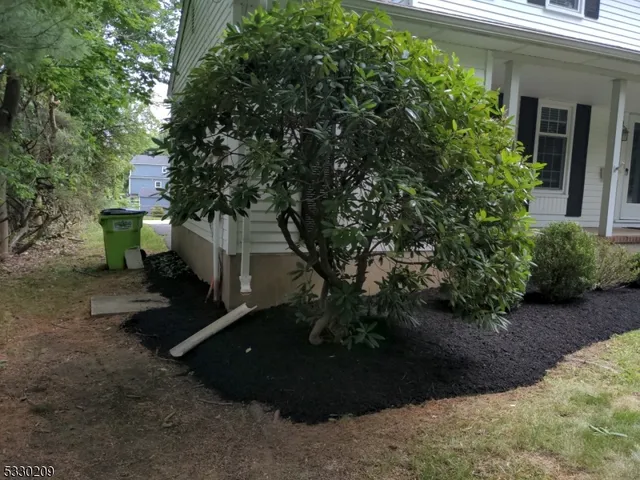 $3,700 | 87 East Main Street, Unit 87A, Mendham, NJ 07945