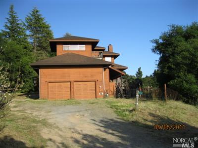 1626 Watertrough Road Sebastopol, CA 95472 - Photo 1 of 1 a front view of a house with a yard
