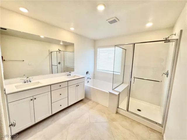 $2,550 | 6972 West Ford Avenue, Las Vegas, NV 89113