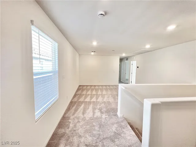 $2,550 | 6972 West Ford Avenue, Las Vegas, NV 89113