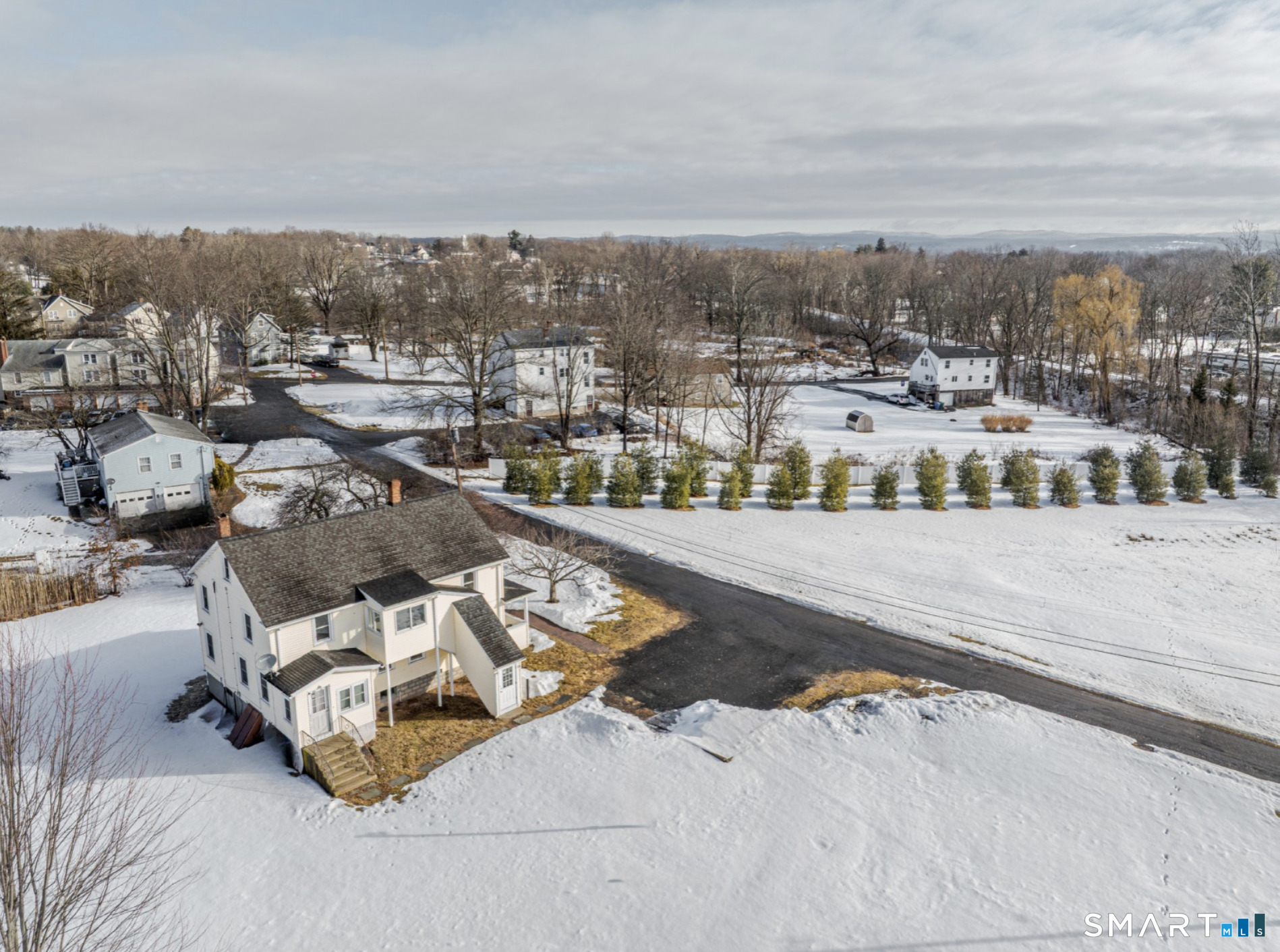 8 Piney Ridge Road Cromwell, CT 06416 - Photo 3 of 21