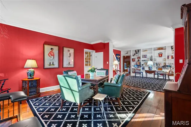 $3,500,000 | 9928 Litzsinger Road, Ladue, MO 63124