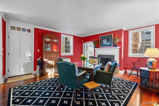 $3,500,000 | 9928 Litzsinger Road, Ladue, MO 63124