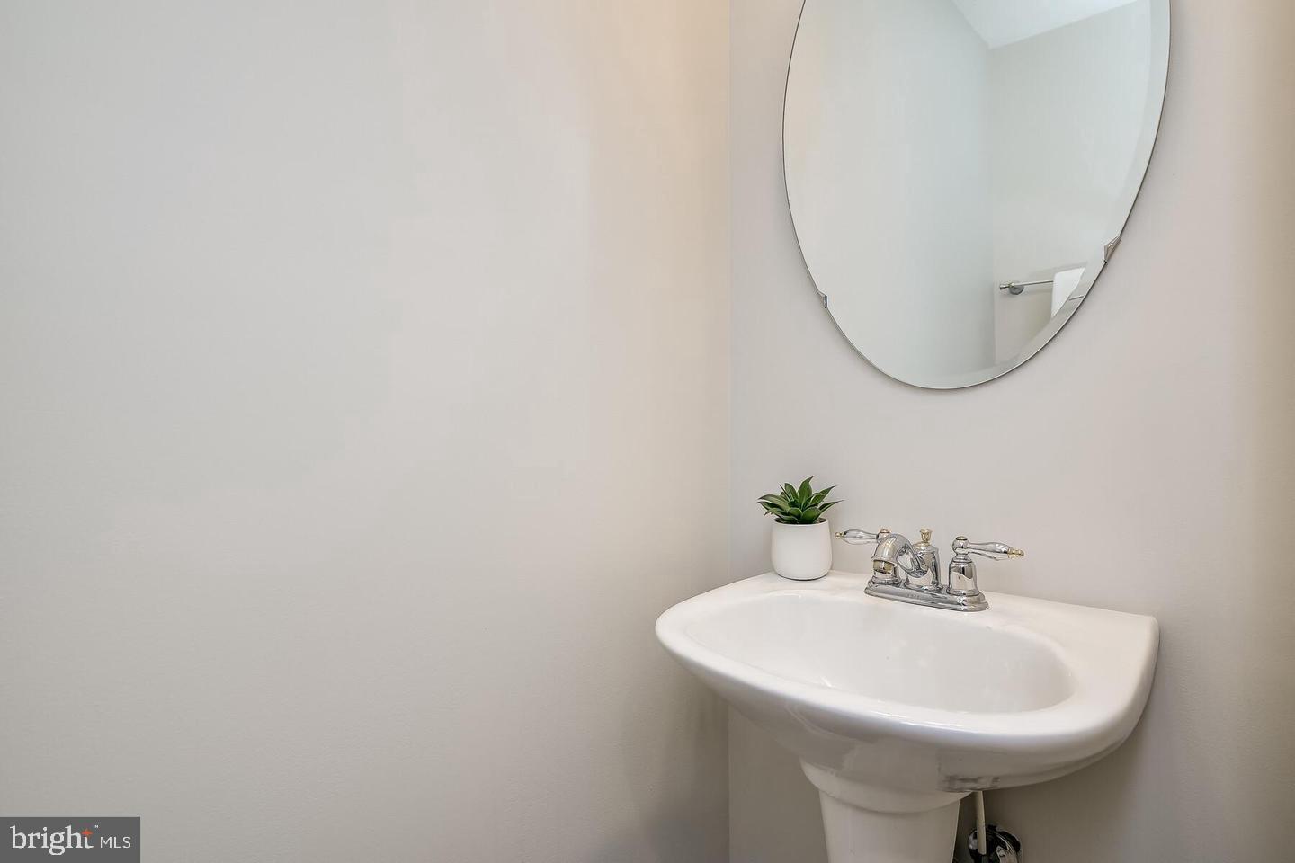 1432 Pangbourne Way Hanover, MD 21076 - Photo 6 of 38