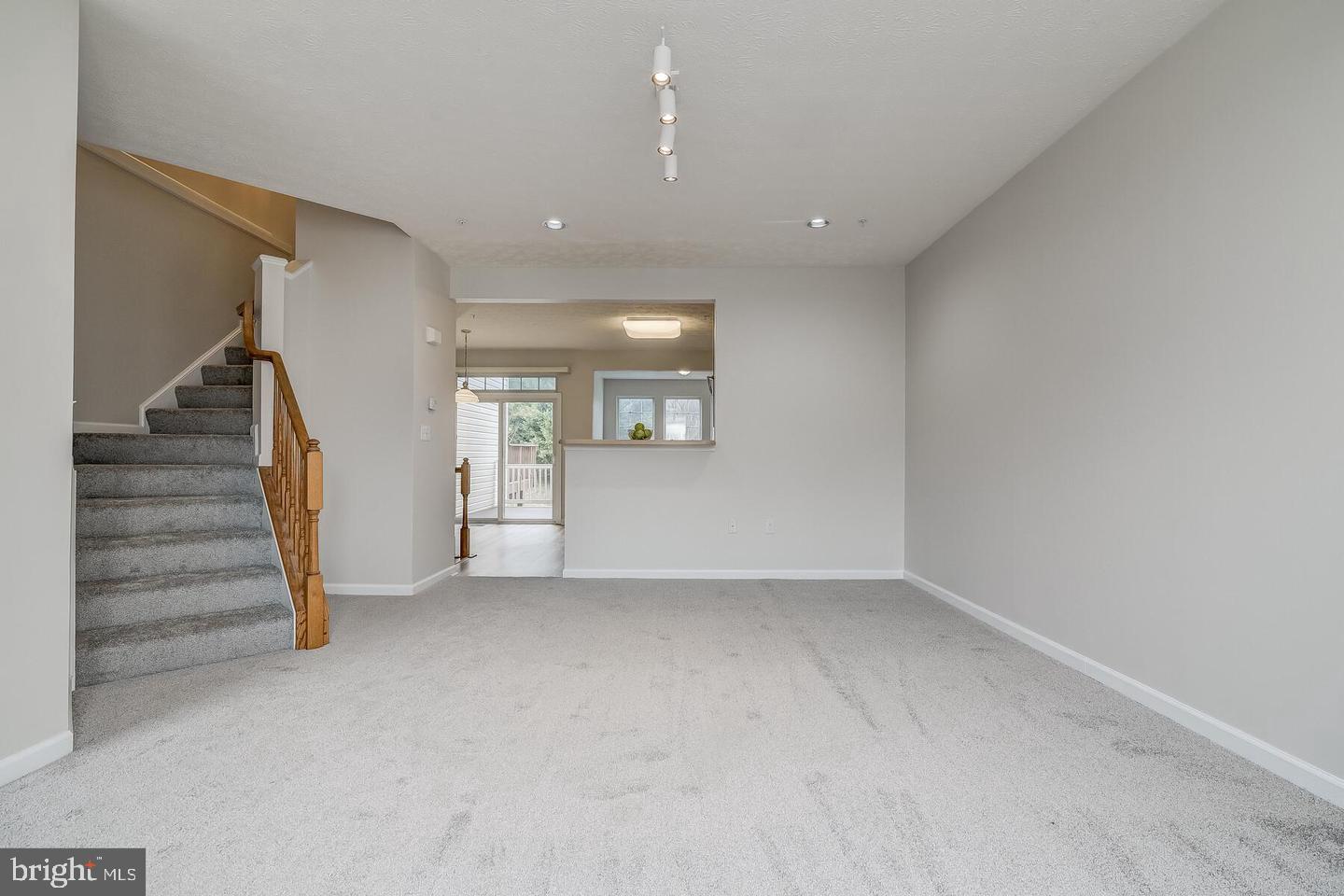 1432 Pangbourne Way Hanover, MD 21076 - Photo 8 of 38