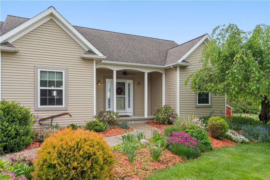 2992 Gildersleeve Road Marion, NY 14505 - Photo 3 of 50