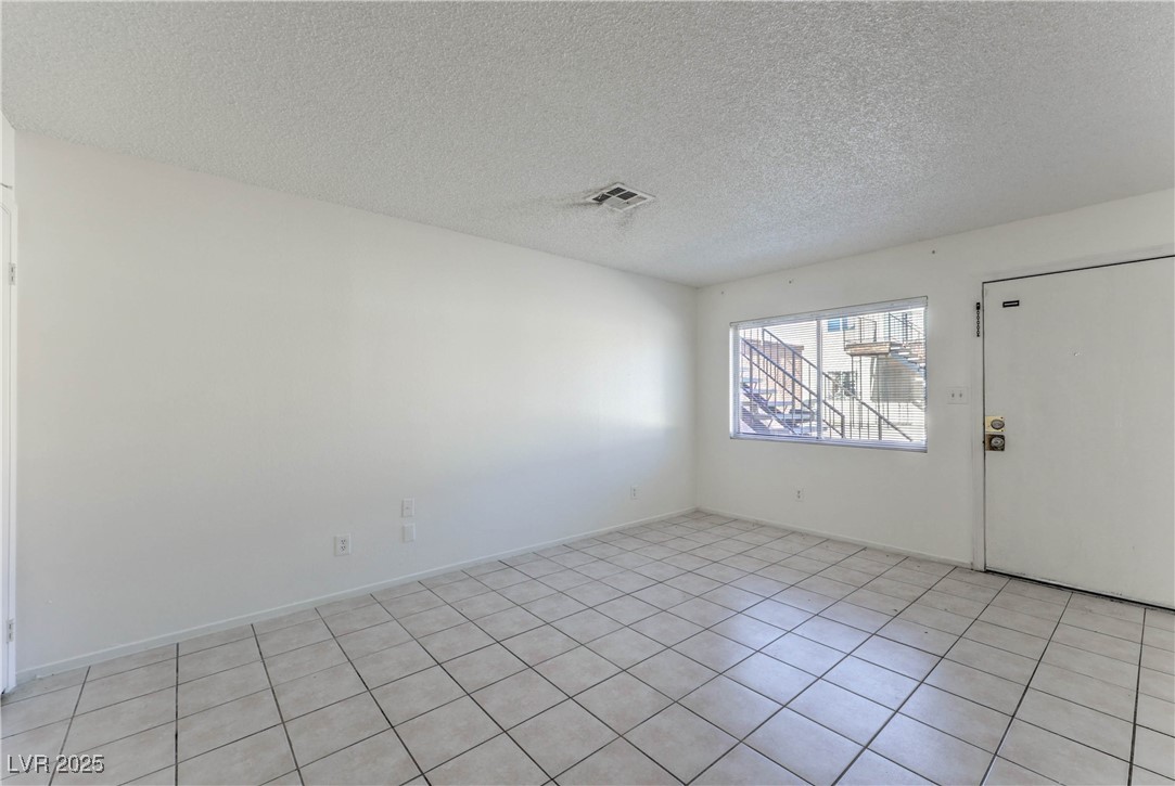 3109 North Walnut Road, Unit B Las Vegas, NV 89115 - Photo 4 of 15