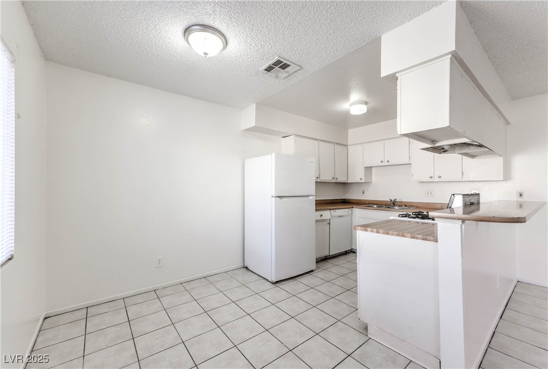 3109 North Walnut Road, Unit B Las Vegas, NV 89115 - Photo 8 of 15