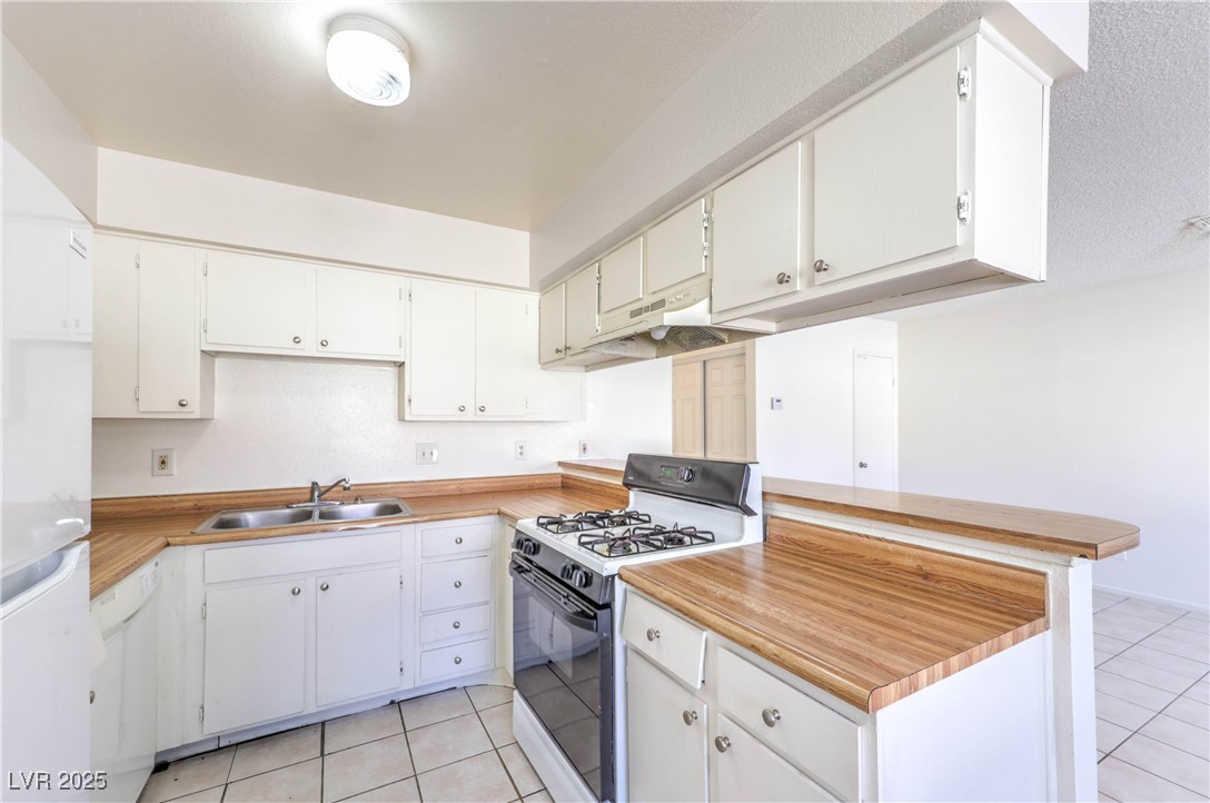 3109 North Walnut Road, Unit B Las Vegas, NV 89115 - Photo 10 of 15