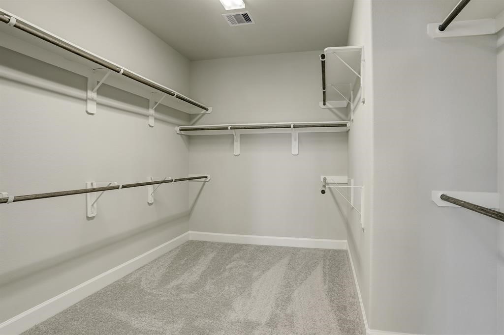 12923 Lott Avenue Houston, TX 77089 - Photo 13 of 23 a view of small space