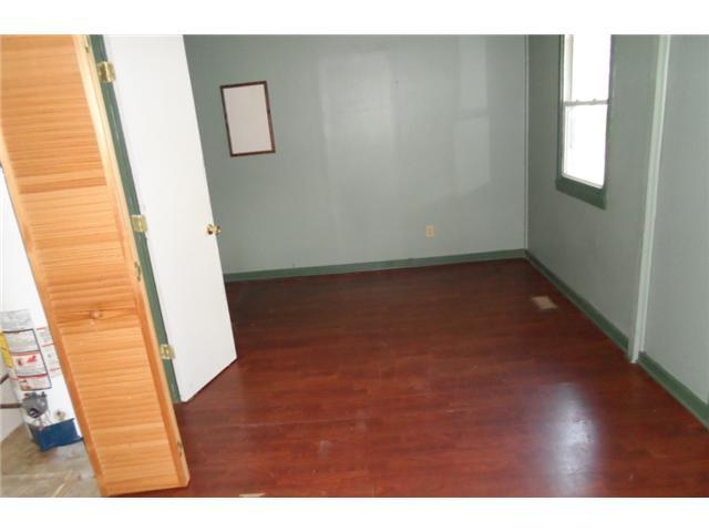 2751 Share Street Springfield, OH 45505 - Photo 4 of 10