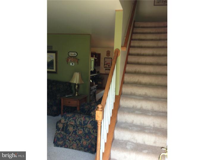 827 Pine Heights Road Reading, PA 19605 - Photo 7 of 25 Gallery Image 7