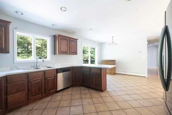 $519,000 | 126 Dyer Street, Gardner, MA 01440