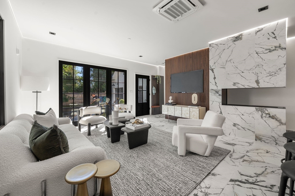 302 Elliot Street, Unit 3 Newton, MA 02464 - Photo 3 of 33