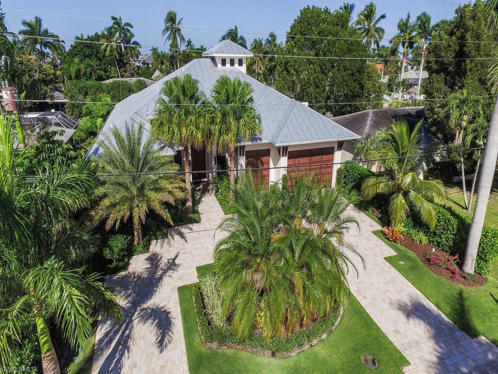 2140 Tarpon Road Naples, FL 34102 - Photo 22 of 24