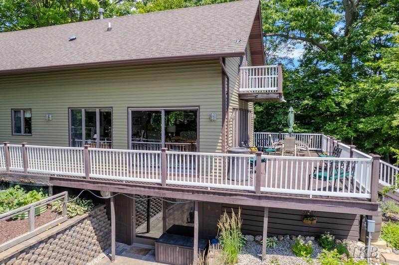5124 Islanders Way Gladwin, MI 48624 - Photo 34 of 89
