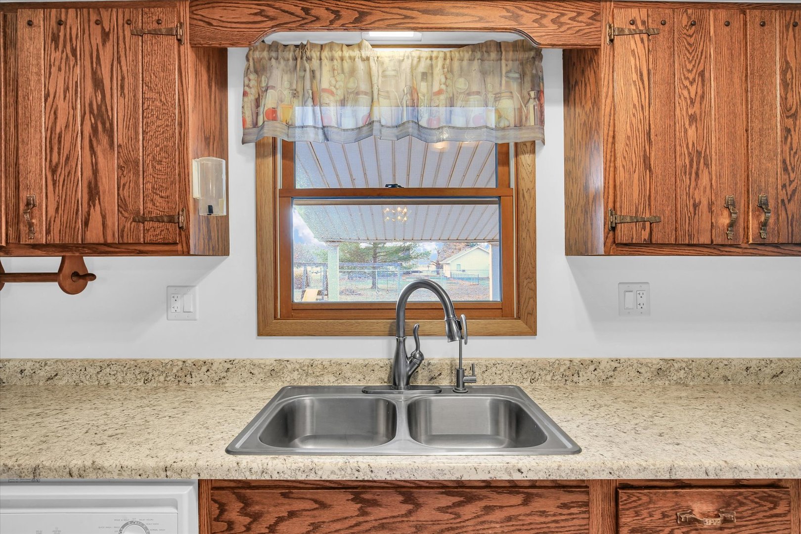 849 North Piatt Street Bement, IL 61813 - Photo 14 of 42